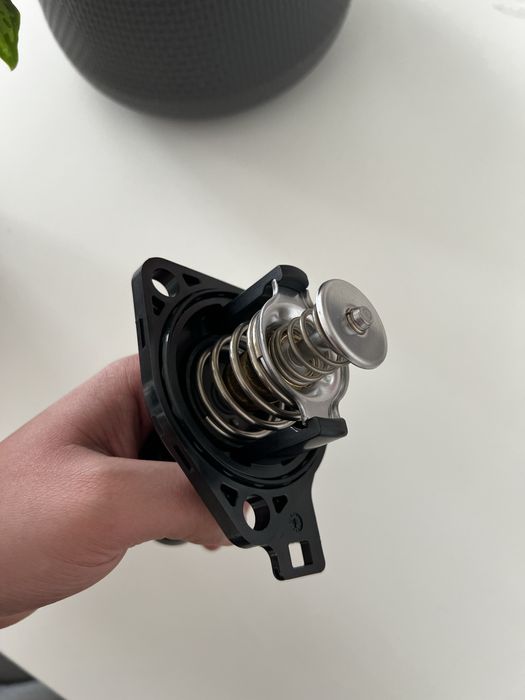 Термостат для Honda Accord 8-12 года