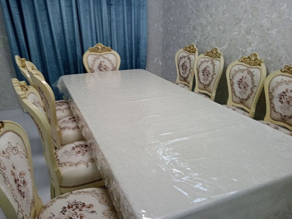 Stòl Stul 10 ta sotiladi