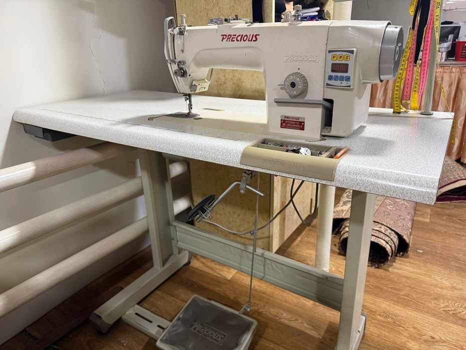 Precious швейная машина