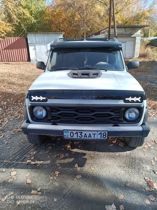 Продам Ниву - 21214. Год выпуска 2013