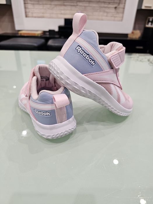 Детски маратонки Reebok за момиче