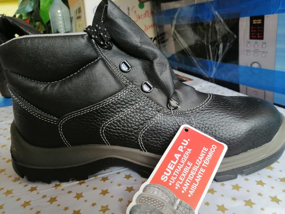 2 perechi bocanci Entry/Zion maxima durabilitate/calitate/piele 100%