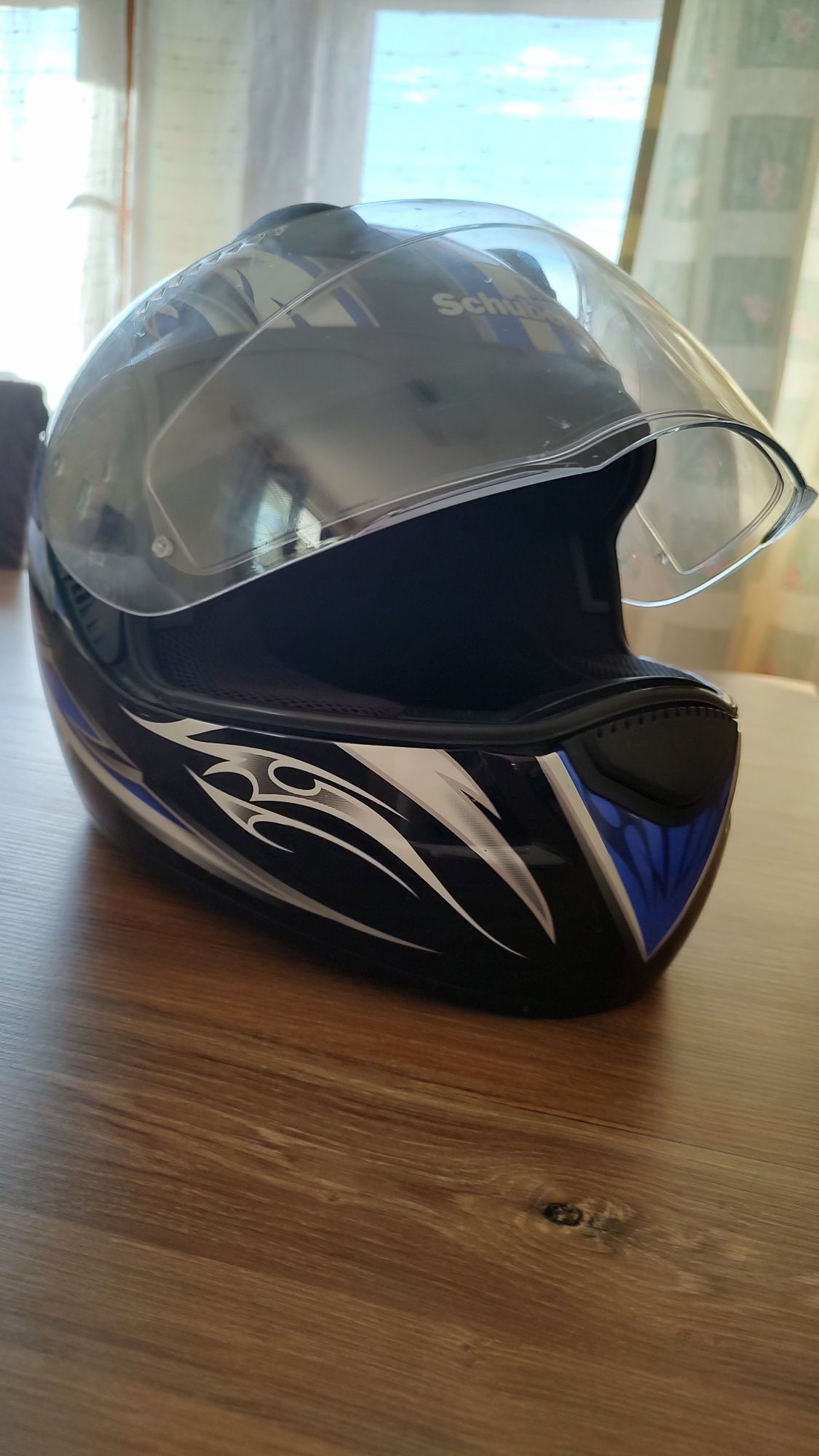 Мото каска Schuberth