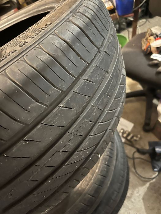 Anvelope vara 235/45/R19