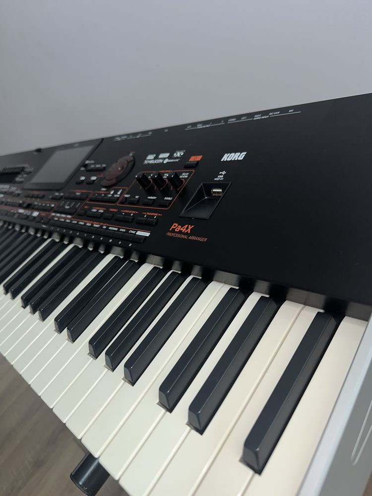 Korg Pa4x Impecabila! Pret FIX!!!