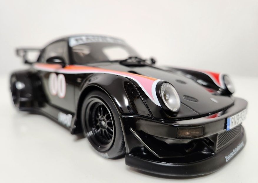 Macheta scara 1/18 Porsche