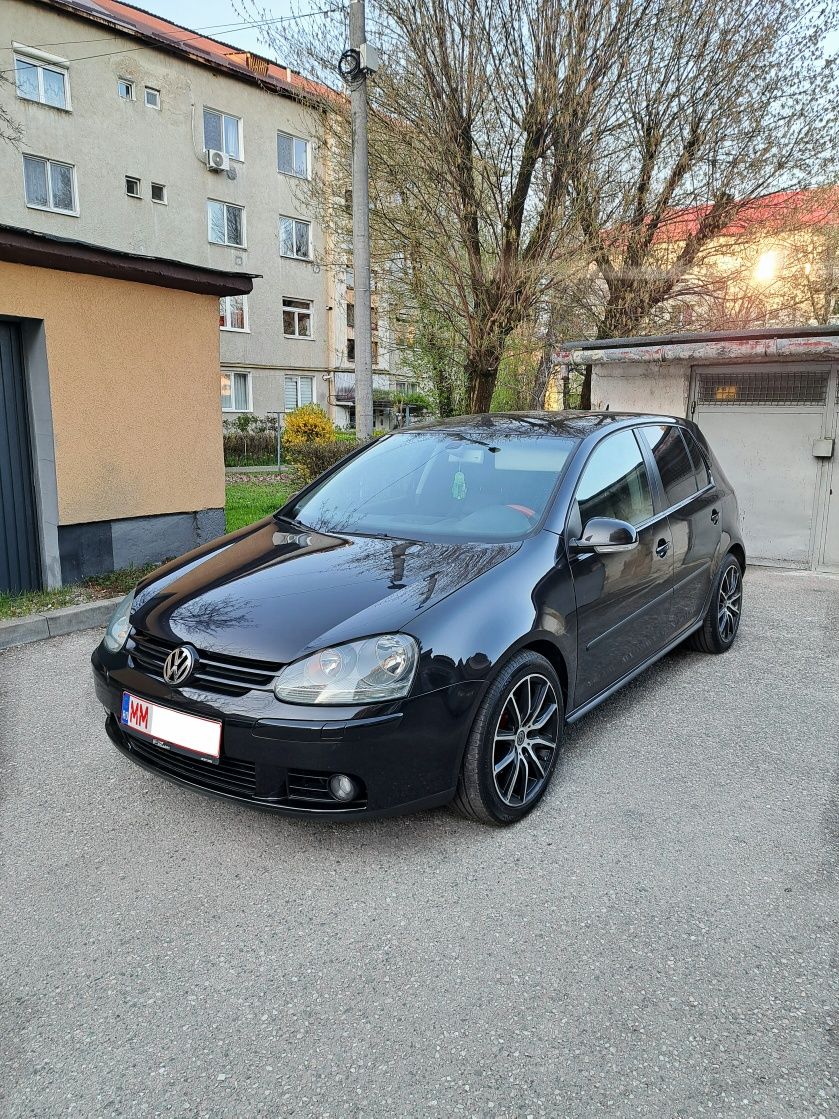 Volkswagen Golf 5 2.0 Benzină 150 CP !!!