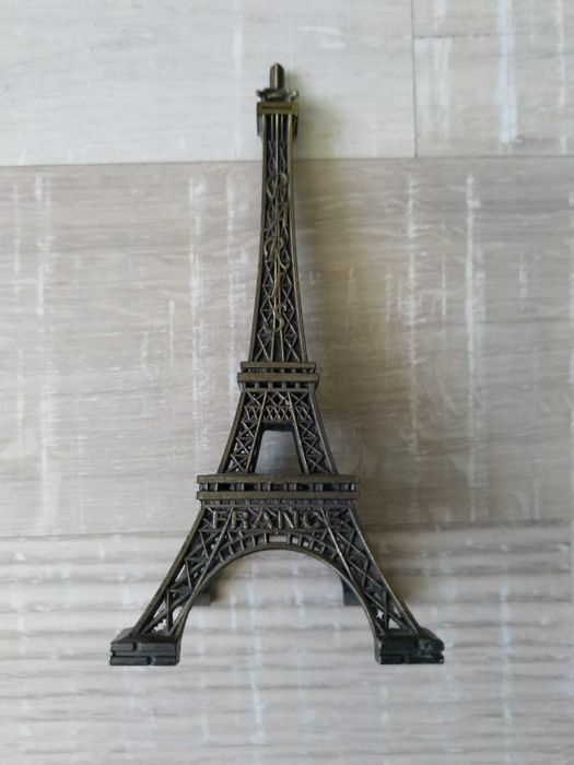 Метална Айфелова кула сувенир 15 см