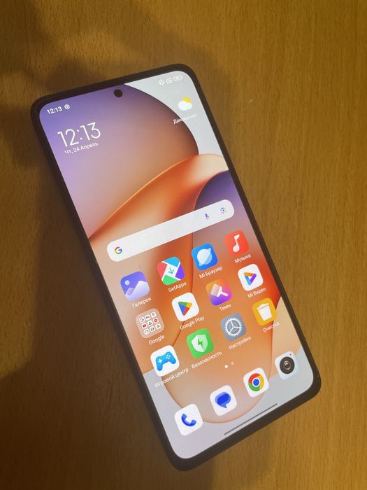Xiaomi Redmi Note 13 8/256 новый почти