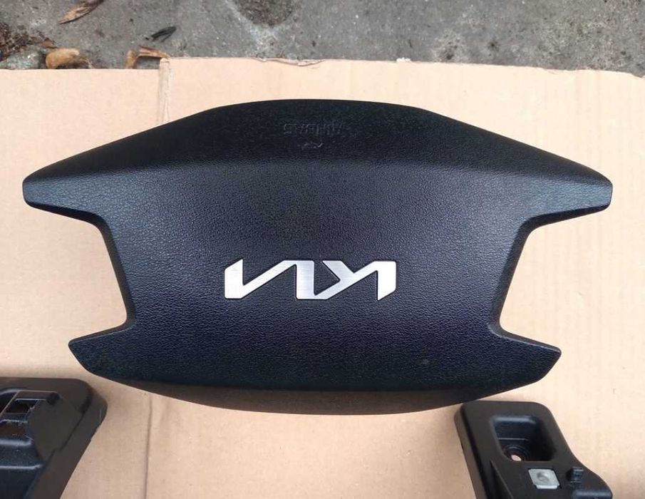 KIA EV6 plansa de bord - kit airbag volan pasager - centuri siguranta