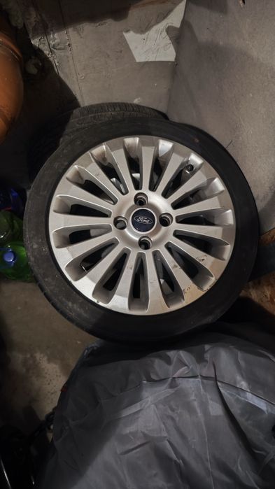 Jante Ford 4x108 8.5j anvelope 195/45/Zr16