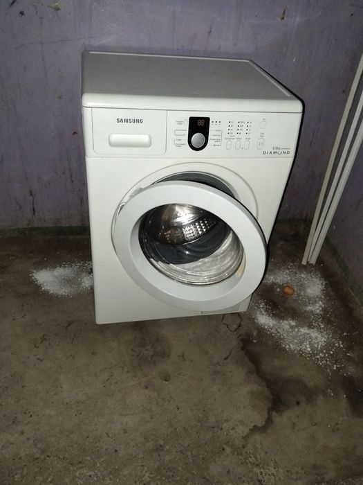 Продам стирку Самсунг