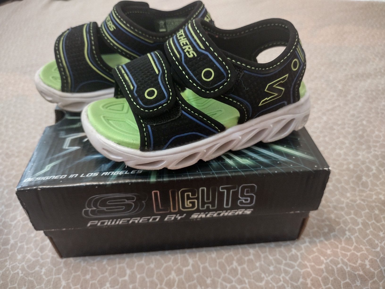 Детски сандали  Skechers светещи