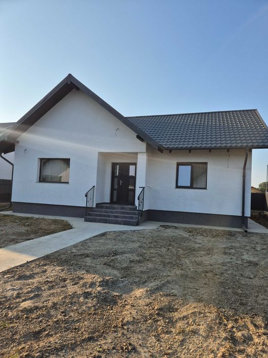 Casa de inchiriat in Hemeius