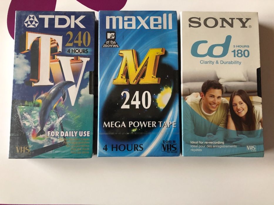 Vand casete video VHS noi,sigilate