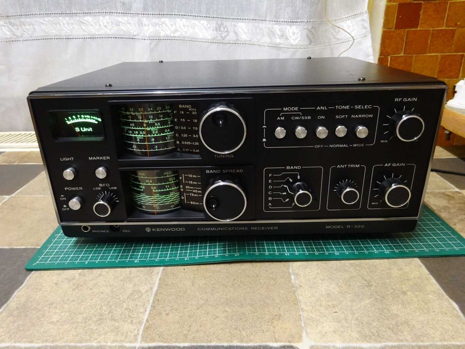 Receiver Kenwood r-300