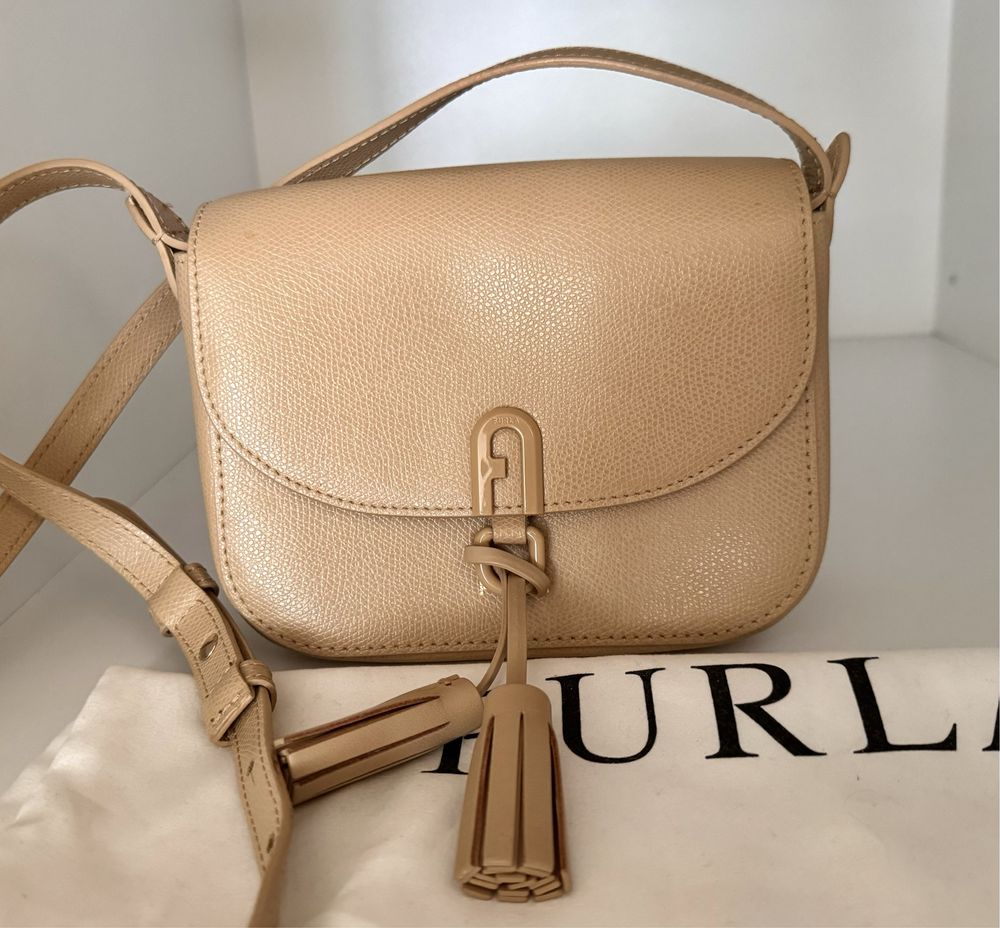 Furla - дамски чанти
