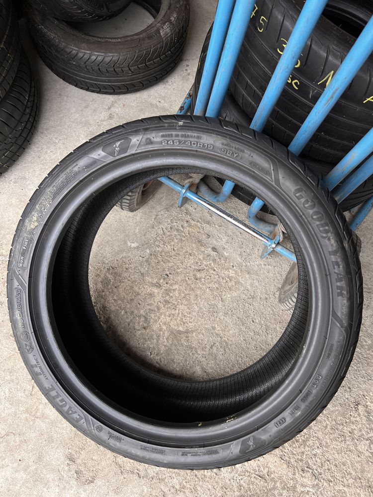 4 anvelope vara 275/35/19+ 245/40/19 , GoodYear , RunFlat !