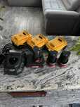 Baterie Dewalt 5 ah 18 v / Baterii Parkside 12v  2 ah / 12v 4 ah
