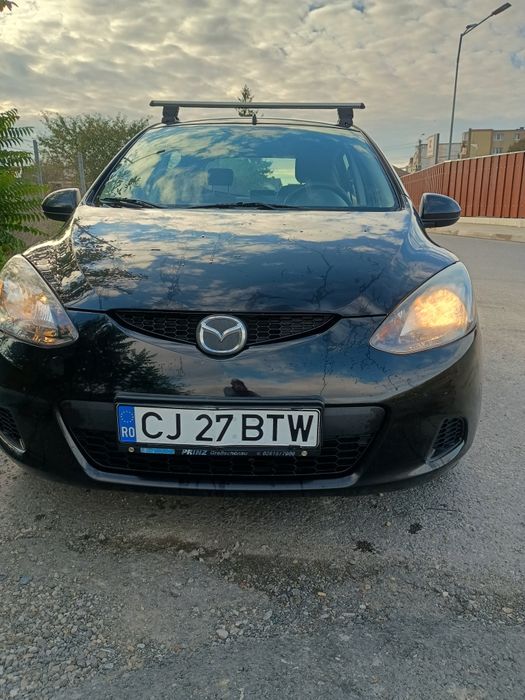 Vând autoturism Mazda 2