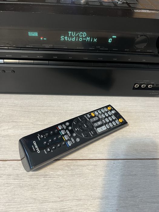 Усилвател Onkyo TX-NR509