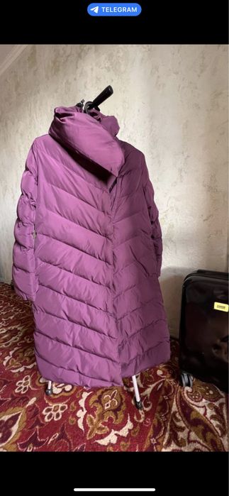 Женский пуховик, Италия