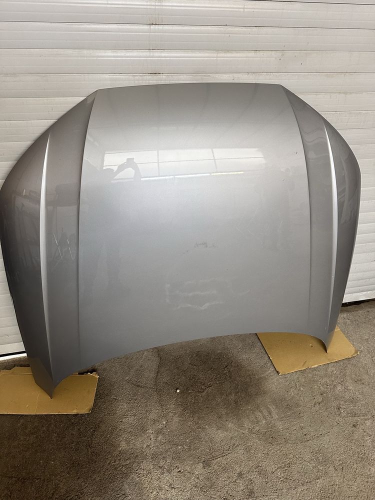 Преден капак Audi A4 2020