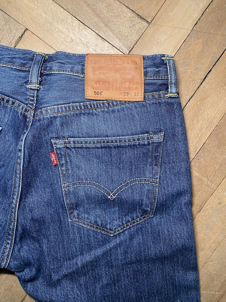 Blugi Levis 501 Barbatesti