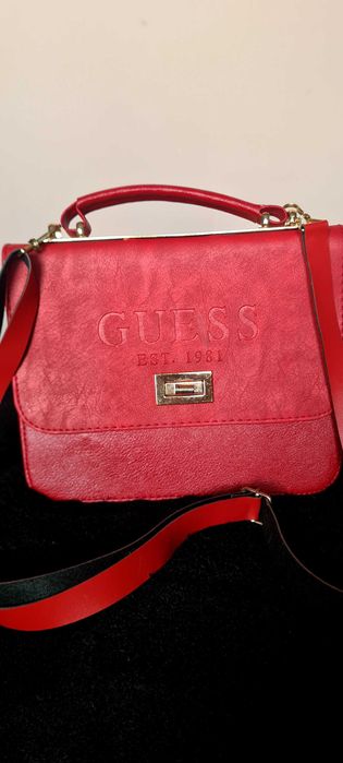 Geantă Guess tip plic