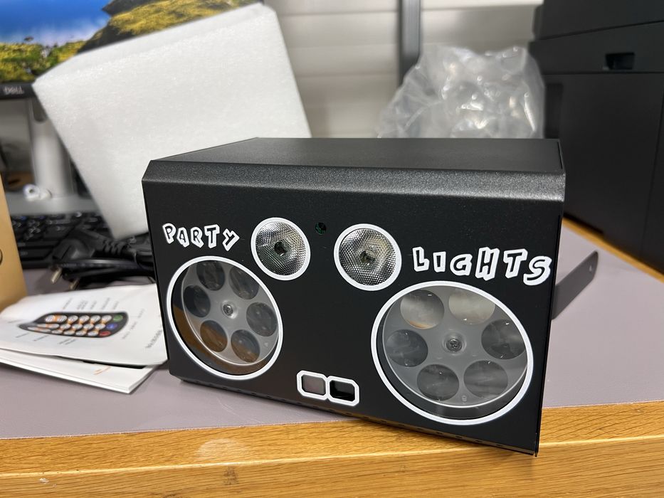 Lumini de petrecere.