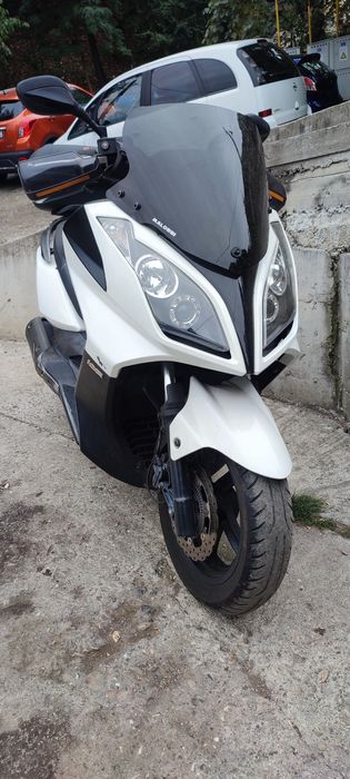 Maxiscuter Kymco Downtown