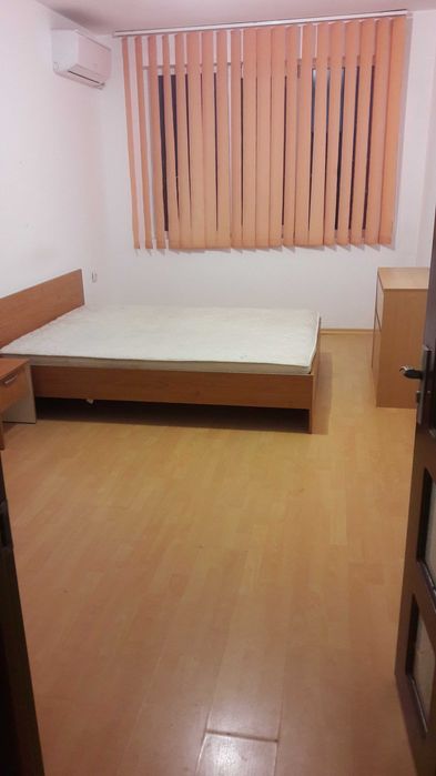 Четиристаен апартамент с гараж в град Аксаково.