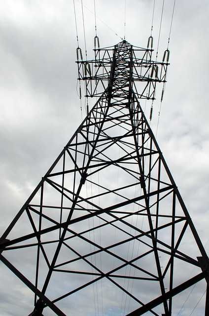 Металлические опоры ЛЭП от 35 кВ до 500 кВ. Читайте внутри.