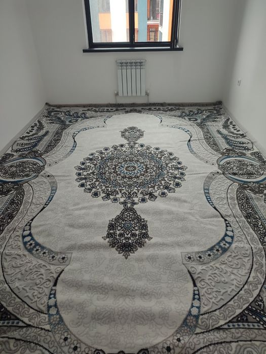 Ijaraga kvartira navastroyka hamma sharoiti bor.Yangi darxon