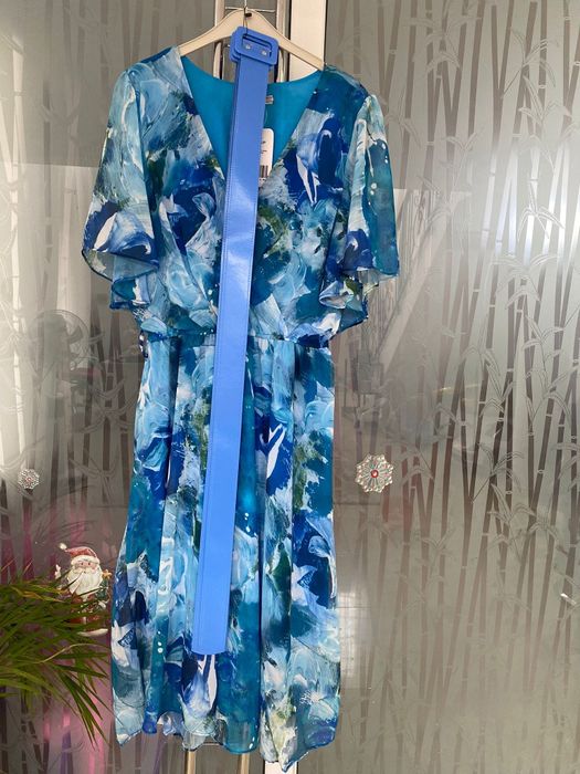 Rochii elegante marimi 44