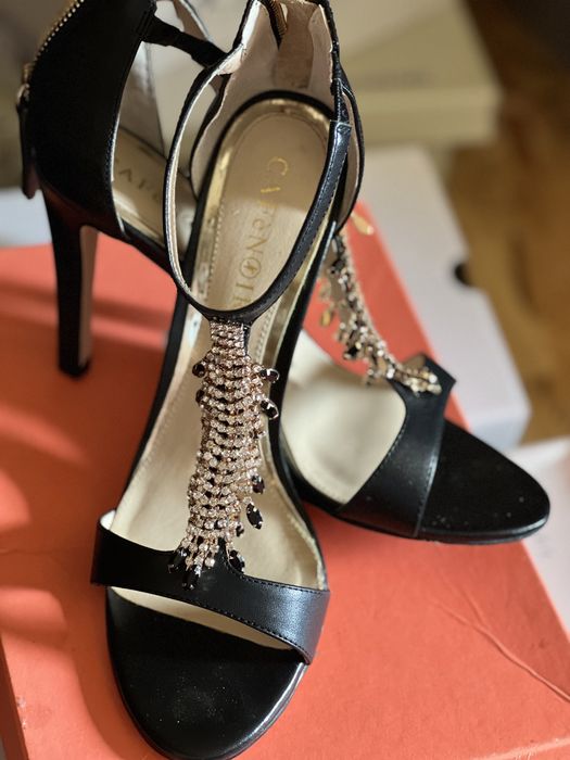 Sandale ocazie, piele exterior si interior