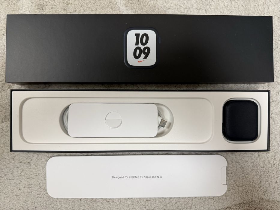 Apple Watch 7 Nike Edition