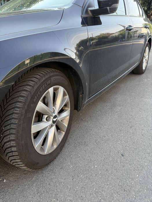 Capace giroscopice personalizate – print 3D