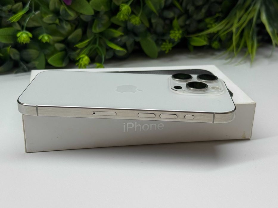 ! УнИкАт ! iPhone 15 Pro 256GB Гаранция