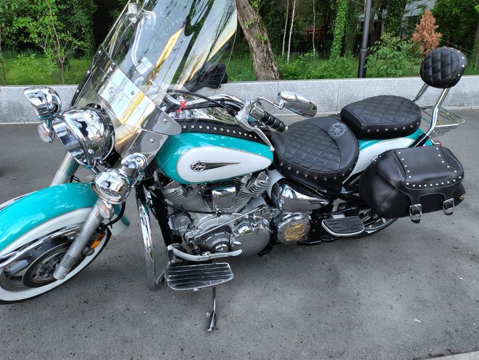 Yamaha midnight  roadstar 1700