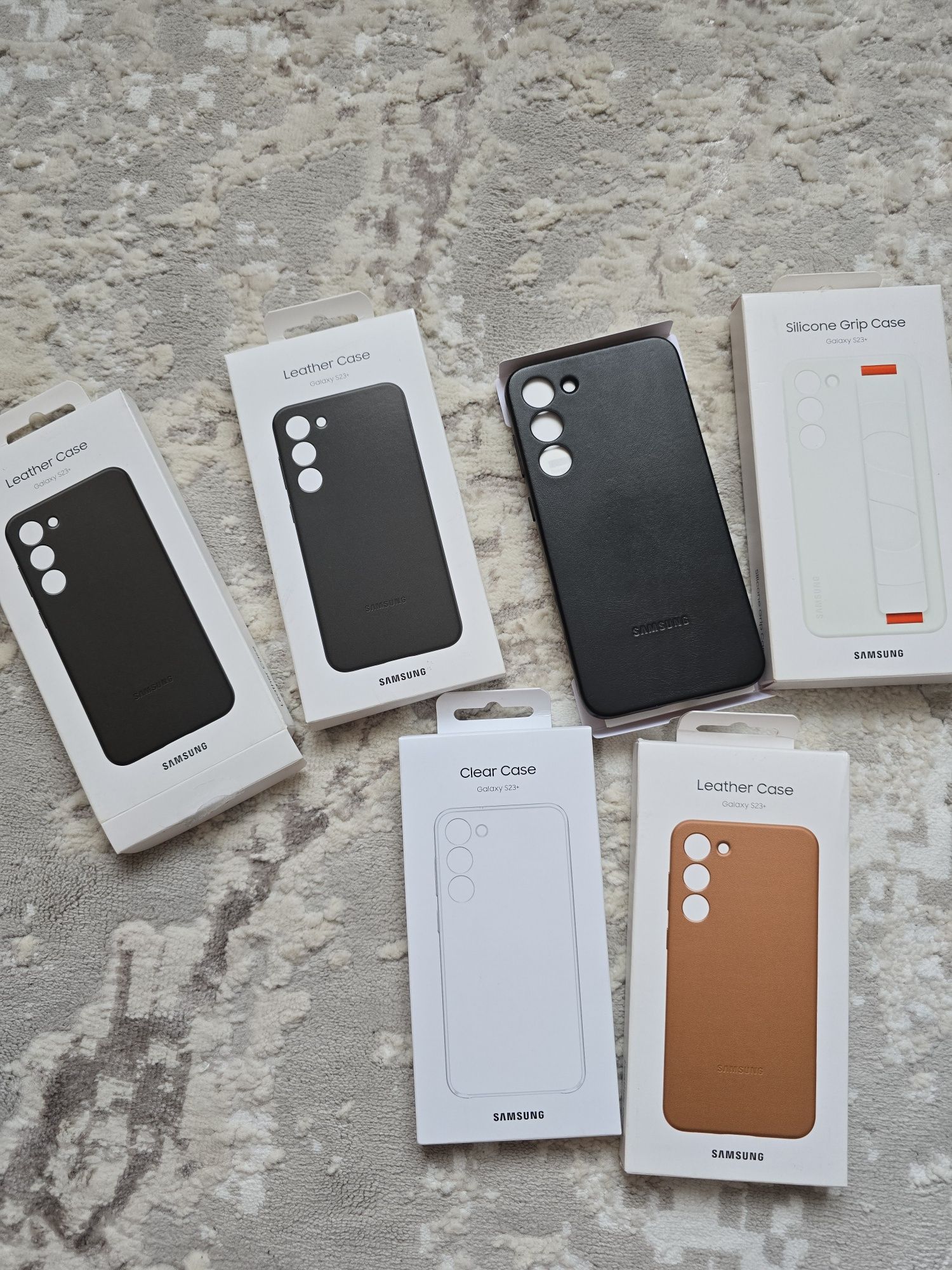 Кожаный чехол на galaxy S23 plus