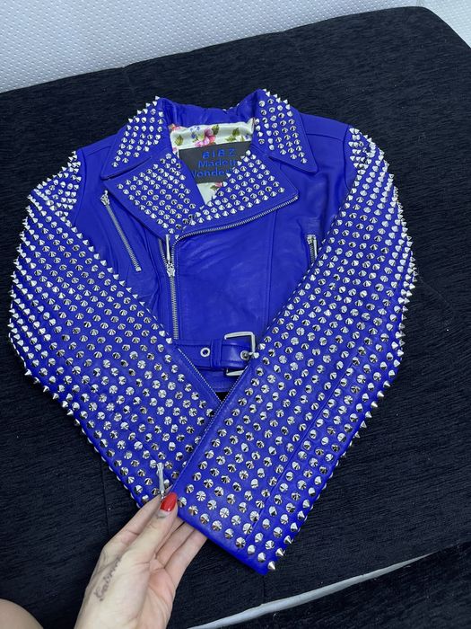 Jacheta din piele cu tinte argintii