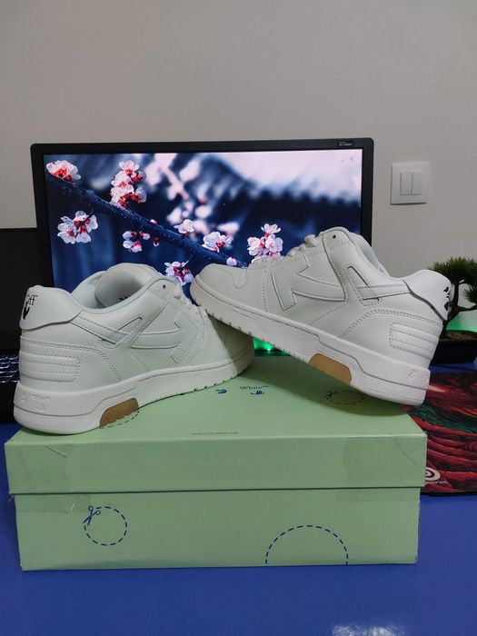 Off White Out Of Office