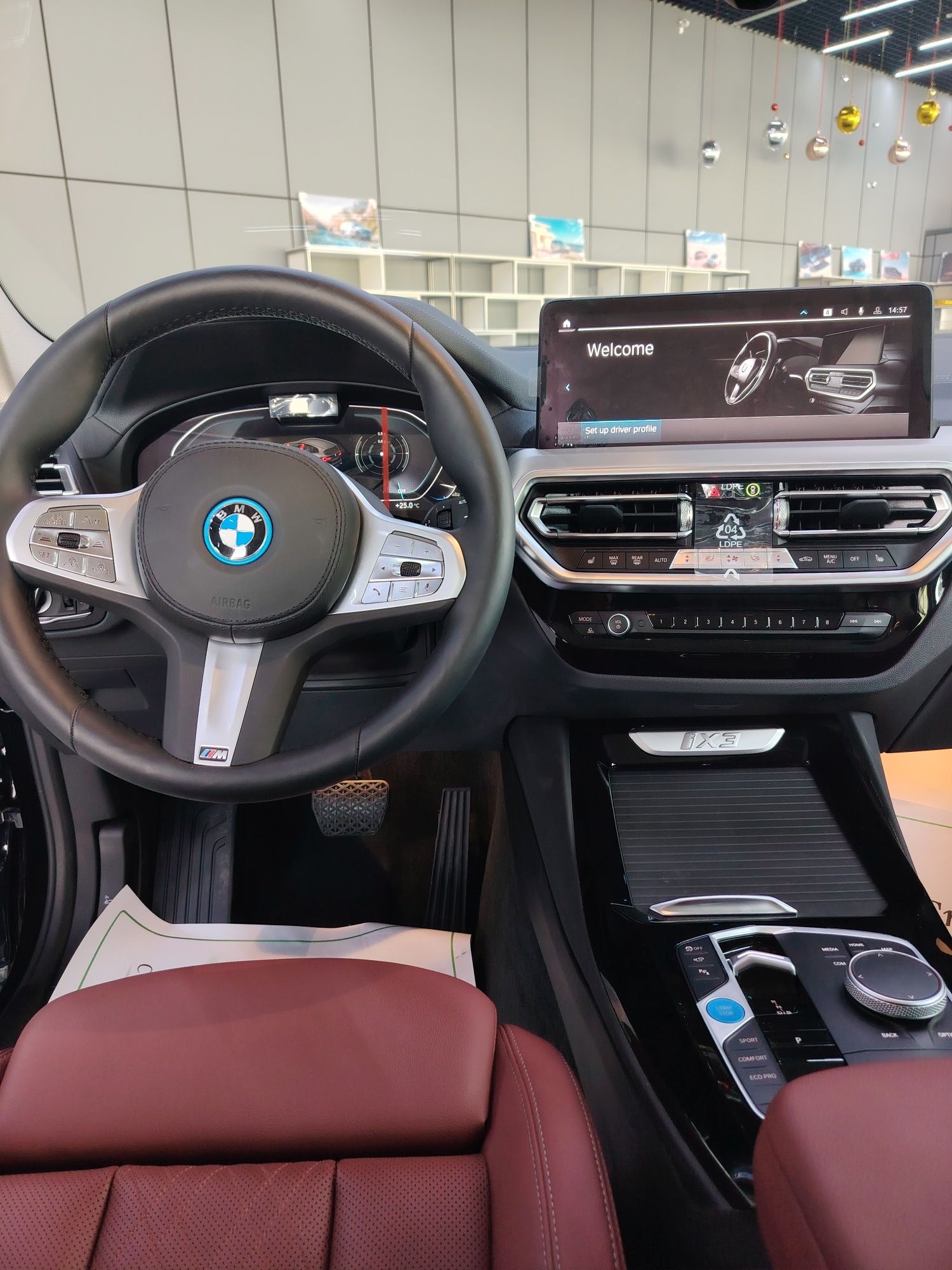 BMW IX3 2025 Yangi