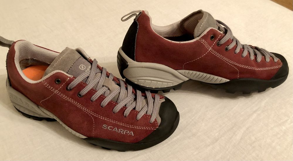 Zamberlan номер 39 и SCARPA ном 37 1/3 туристически обувки, маратонки