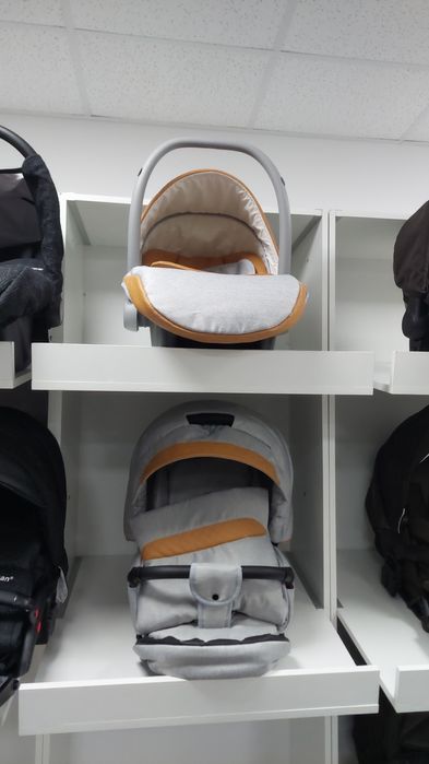 Rezervat pana la livrare - Vand Carut Krausman Contempo 3 in 1 cu acce