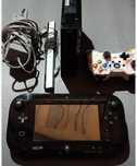 Consola și Nintendo.
