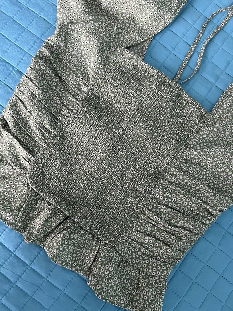 Принцески блузки stradivarius/h&m
