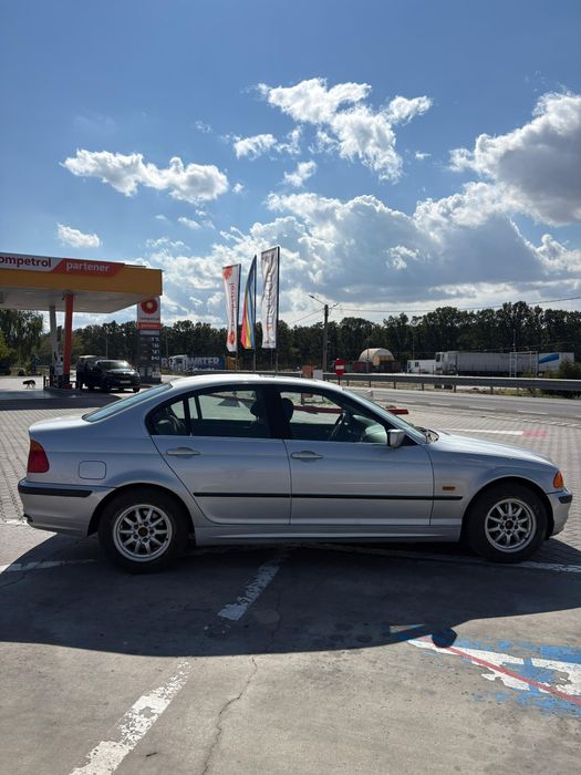 BMW E46 320I  Automat