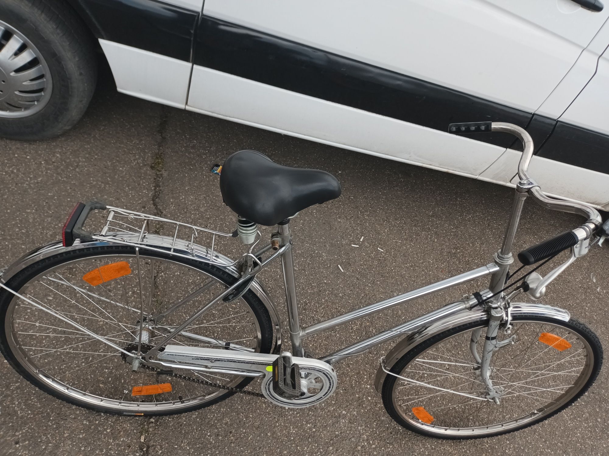 Vând bicicleta pe 28 din inox